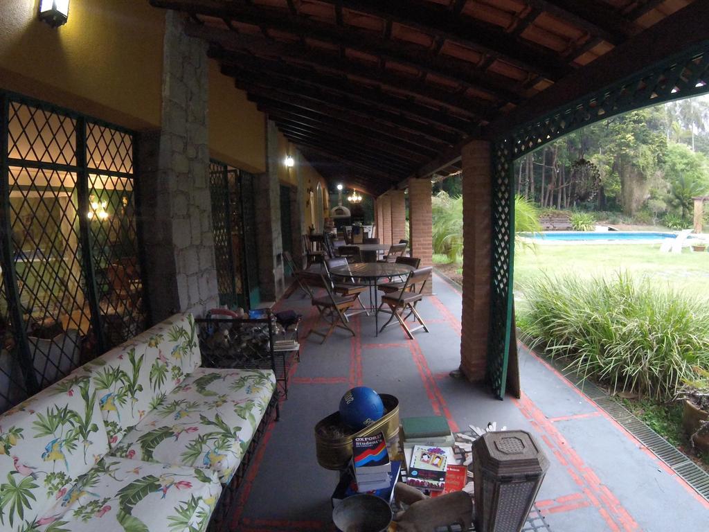 Inn Amoedo Correas