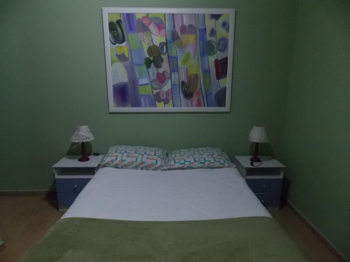 Amoedo 5* Correas